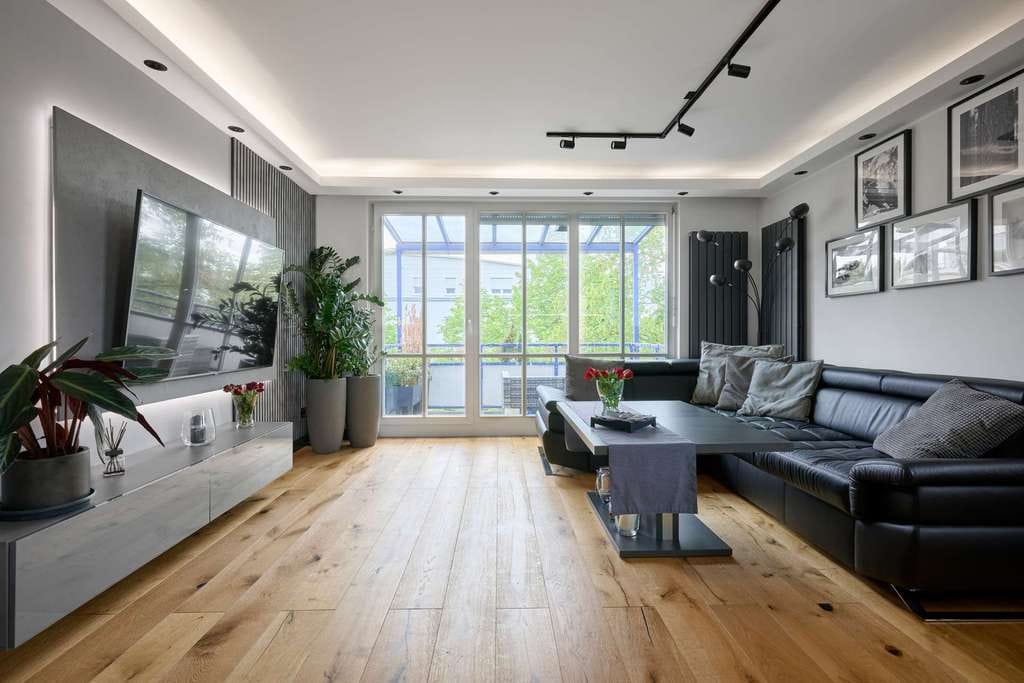 Immobilie in Feldkirchen - Exklusive Designer Wohnung mit Balkon, hochwertiger Komplettrenovierung und luxuriöser Ausstattung! - Bild 0