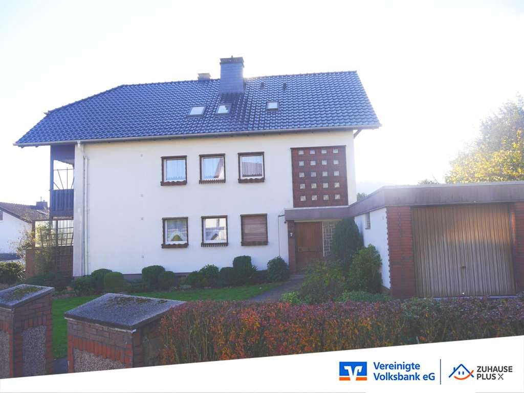Immobilie in Bad Driburg - Solides, gepflegtes MFH m. 3 Wohneinheiten - Bild 1