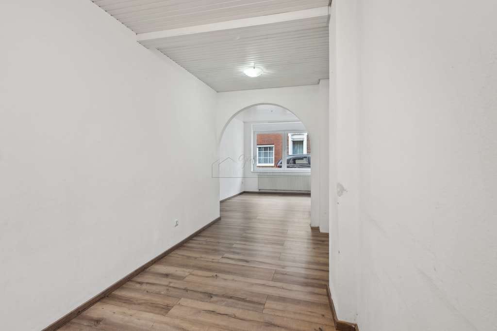 Immobilie in Kevelaer - Innenstadtnahes Reihenhaus mit Potenzial und Innenhof - Bild 1
