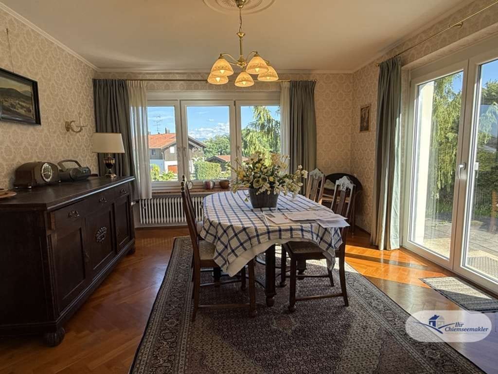 Immobilie in Rimsting - Einfamilienhaus mit Bergblick auf großem Grundstück – Ihr Projekt mit Potenzial in Rimsting - Bild 1