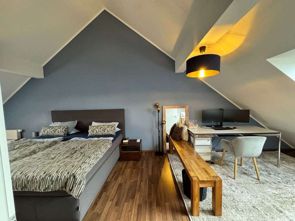 Immobilie in Dudenhofen - Modernes Wohnen in Dudenhofen: Reihenmittelhaus mit Doppelgarage & Garten - Bild 4