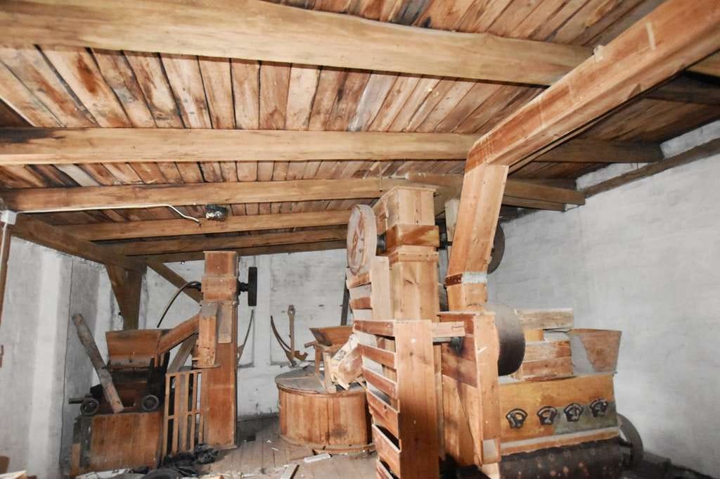Immobilie in Gnoien - Mehrfamilienhaus mit 2 freien Wohnungen, zentrale Wohnlage und Ausbaupotenzial - Bild 4