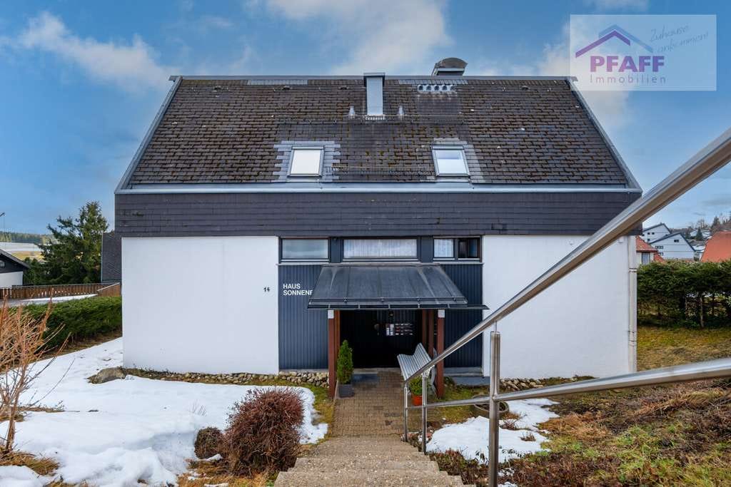 Immobilie in Schönwald im Schwarzwald - Zuhause ankommen in der Rhönstrasse in Schönwald! Möblierte 1 Zi.-Whg. mit Einbauküche - Bild 3