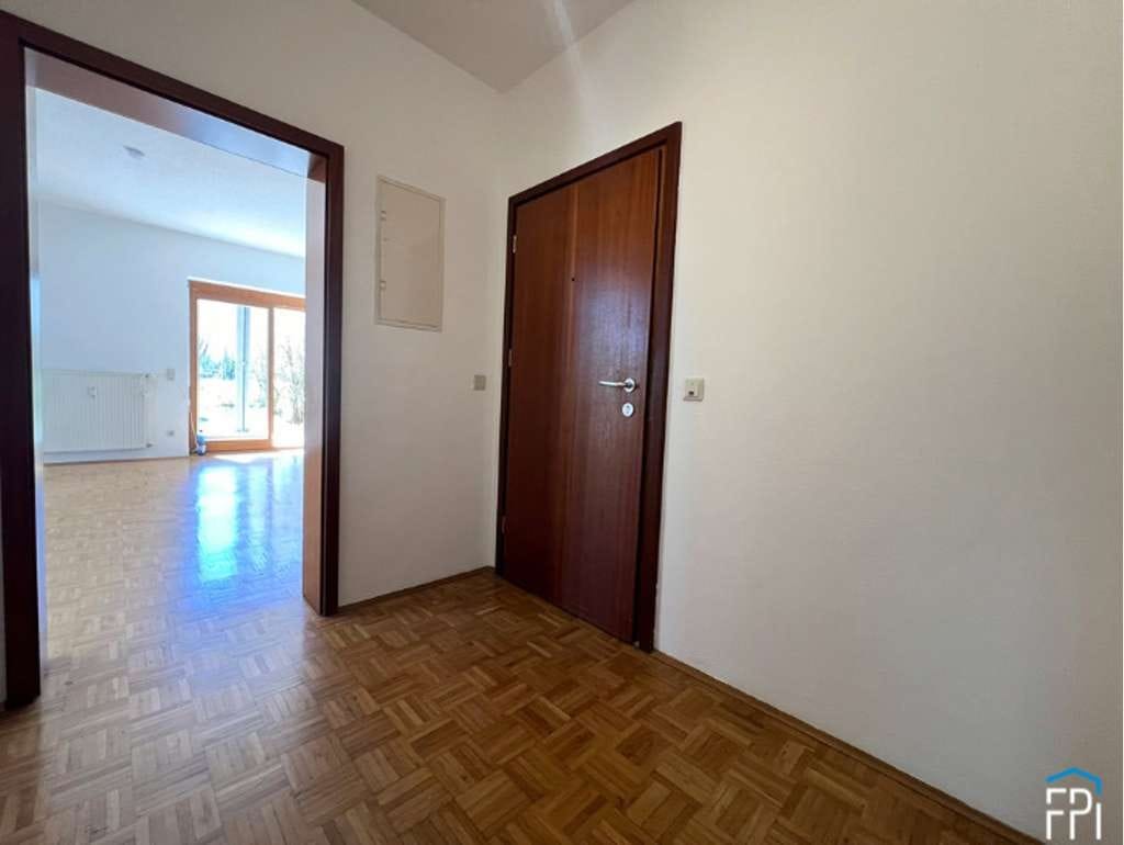 Immobilie in Kelheim - Terrassenwohnung mit Garten und Tiefgarage in Kelheim zu verkaufen - Bild 3