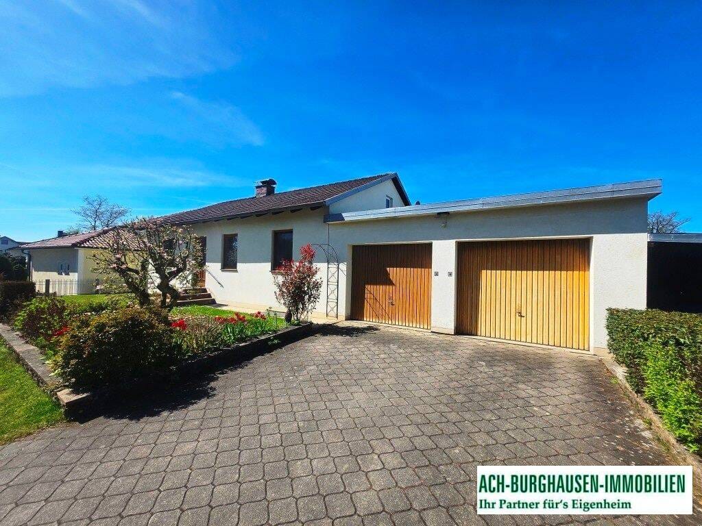 Immobilie in Haiming - Bungalow mit viel Grund, Forellenteich& Doppelgarage !! - Bild 0