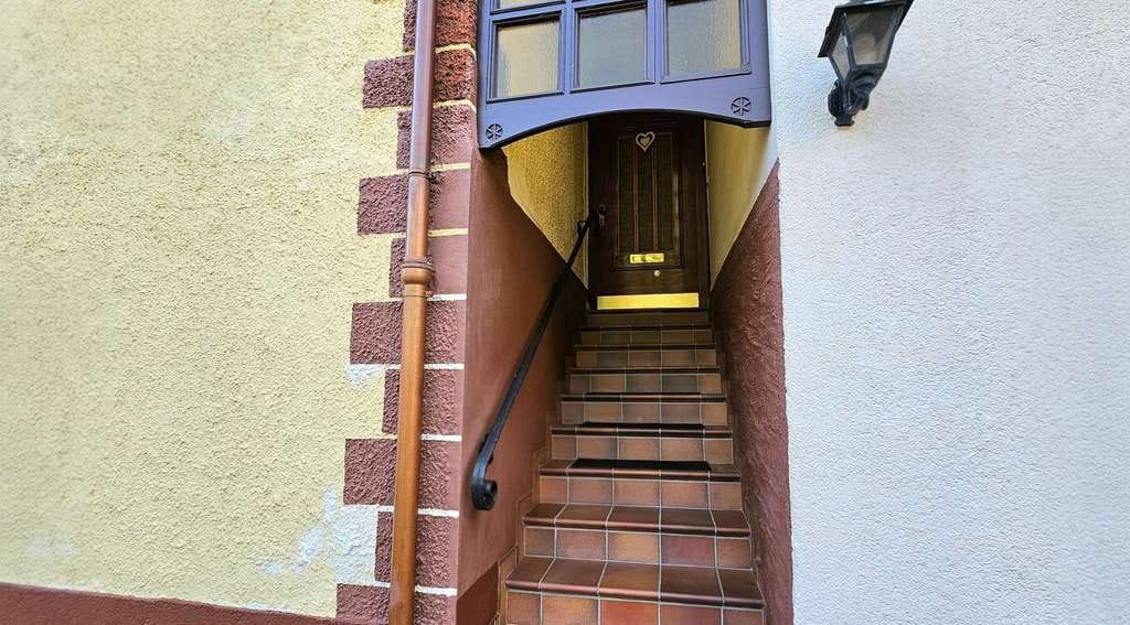 Immobilie in Briedel - Renoviertes Einfamilienhaus mit Terrasse, Sauna, Garage und Weinbergblick in Briedel an der Mosel - Bild 3