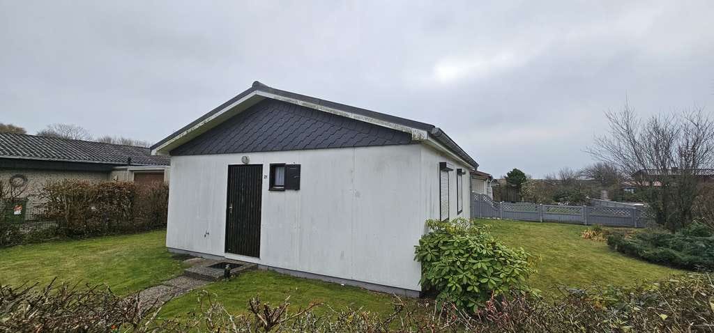 Immobilie in Warwerort - Büsum/Warwerort: Kleines Ferienhaus am Nordseedeich auf Eigenland! - Bild 4