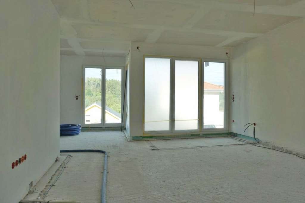 Immobilie in Dornstetten - LIgnum Dornstetten: Hochwertige 4-Zimmer-Wohnung in Dornstetten mit ca. 108 m² - Bild 0