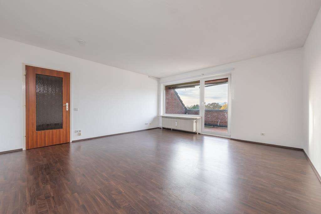 Immobilie in Stapelfeld - Im ruhigen Stapelfeld:
"Großzügige Maisonettewohnung mit Loggia" - Bild 3