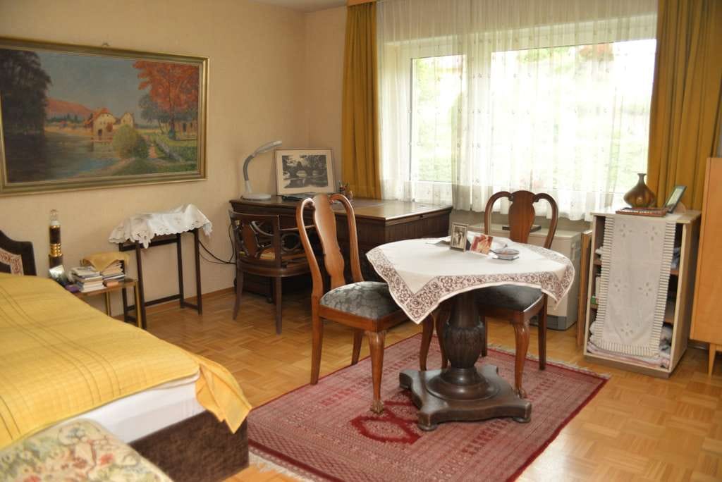 Immobilie in Ingelfingen - 3-Zimmer-Wohnung mit Balkon und Einzelgarage - Bild 3