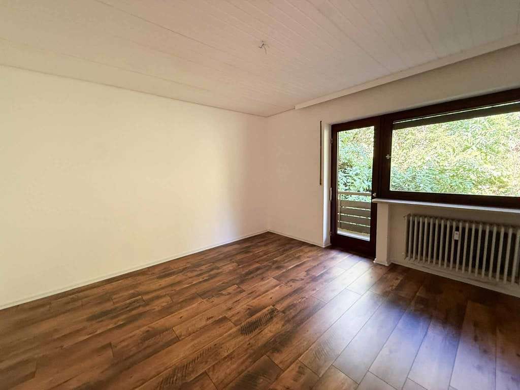 Immobilie in Siegsdorf - Gepflegte Dachgeschosswohnung mit Westbalkon - Bild 2