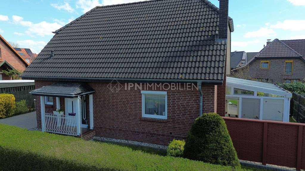 Immobilie in Broderstorf - Wohlfühlhaus mit Wintergarten, Garage und Carport - Bild 2