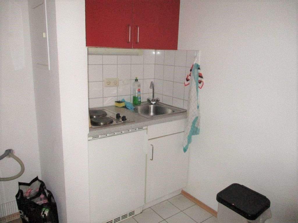 Immobilie in Kassel - Gepflegtes, möbliertes 1 Zimmer Single Apartment mit Lift,  die Universität vor der Tür - Bild 4