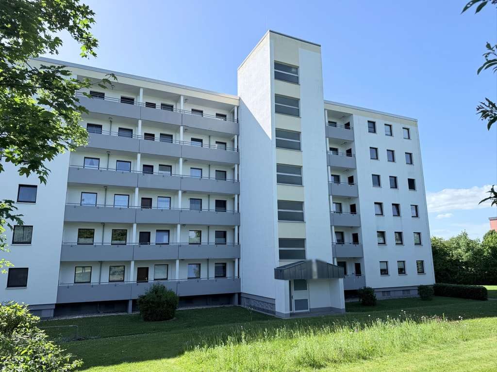 Immobilie in Altenholz - Schöne helle Eigentumswohnung mit Balkon in Altenholz - Bild 0