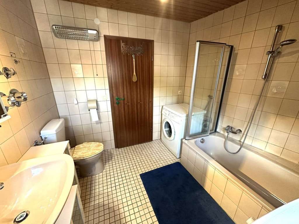 Immobilie in Erlenbach - 2-Zimmer-Wohnung mit Balkon und Weinbergblick – Erlenbach - Bild 1