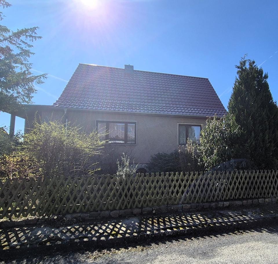 Immobilie in Groß Miltzow - Freistehendes Einfamilienhaus - Ruhige Nebenstraße - Dach erneuert! - Bild 0