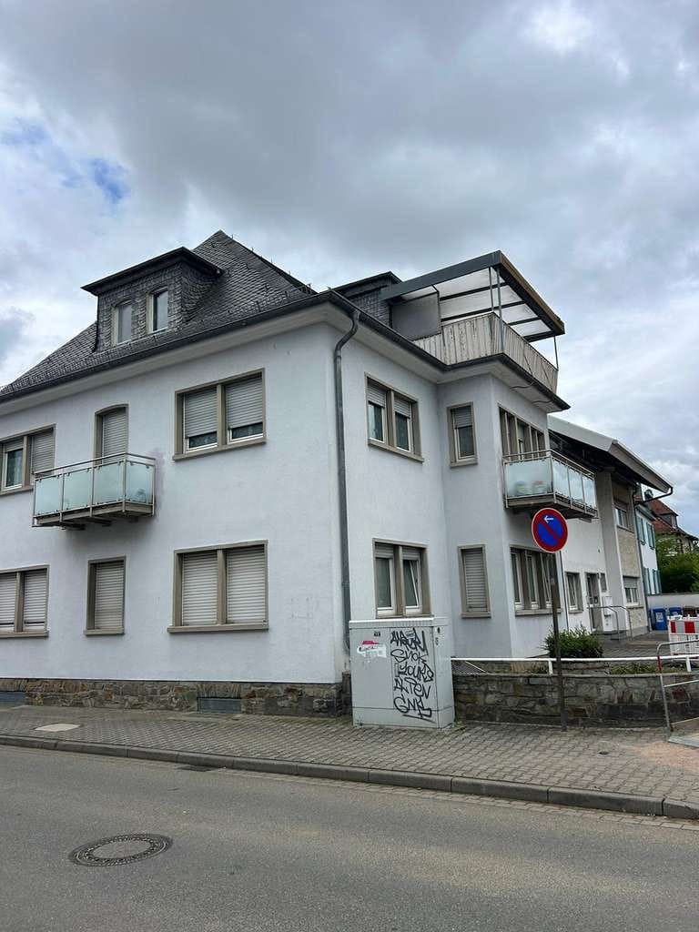Immobilie in Rüsselsheim am Main - Gepflegtes  Mehrfamilienhaus - Topzustand & Solaranlage in Rüsseslheim - Bild 1