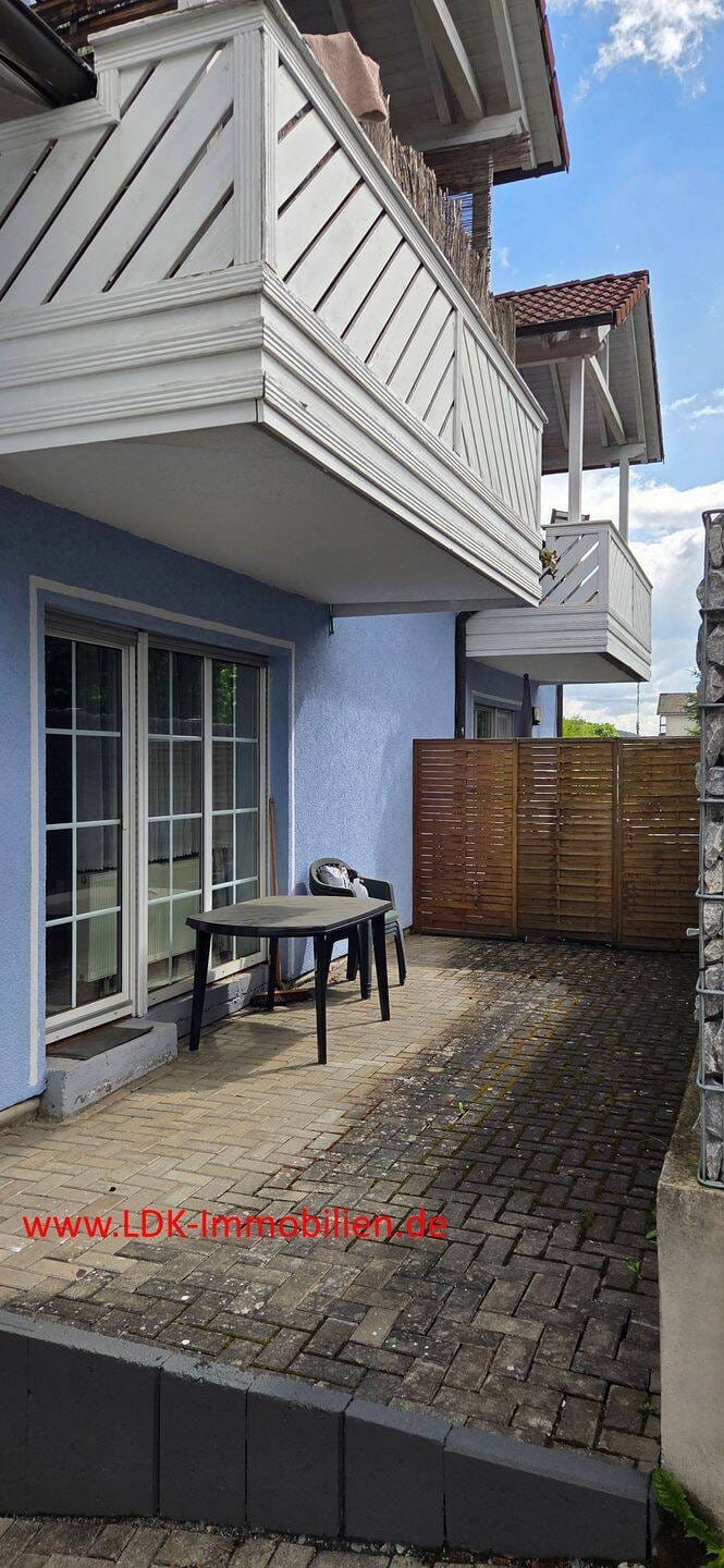 Immobilie in Haiger - Haiger-Allendorf: 5 Fam.-Haus, z.Zt. kpl, vermietet mit Keller und 4 x Garage - Bild 3