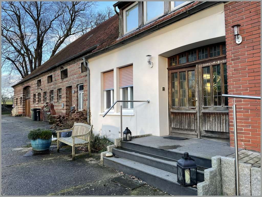 Immobilie in Belm - Resthof  in Alleinlage - Nähe Osnabrück mit 3 Wohnungen - Bild 2