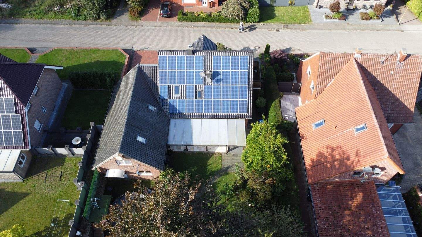 Immobilie in Surwold - PV-Anlage! Energetisch saniert! EFH in Traumlage! - Bild 2