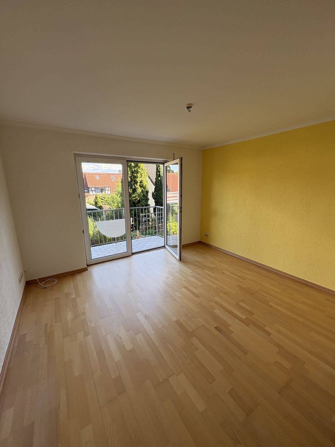 Immobilie in Kranichfeld - Gemütliches Zuhause mit Balkon und Terrasse in ruhiger Lage - Bild 2