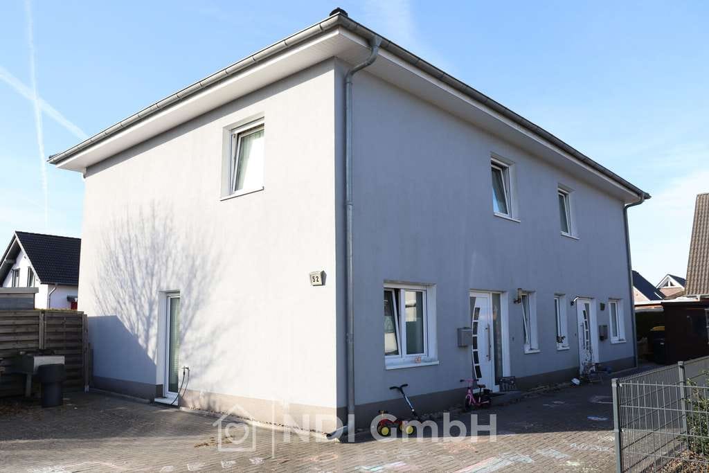 Immobilie in Kölln-Reisiek - Moderne vermietete Doppelhaushälfte in ruhiger Lage von Kölln-Reisiek auch für Eigennutzer - Bild 0