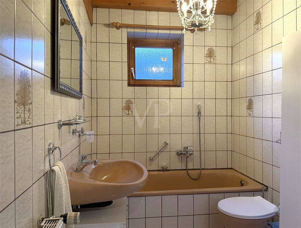 Immobilie in Rhodt unter Rietburg - Außergewöhnlich Wohnen: 2 Häuser mit Verbindungssteg und Loggia mit Blick auf die Haardt - Bild 4