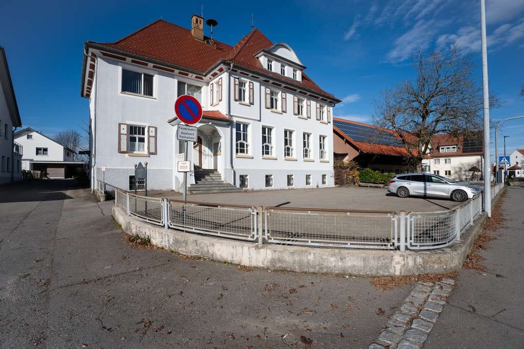 Immobilie in Wangen im Allgäu - Historie trifft Zukunft – ehemaliges Gemeindehaus mit Entwicklungspotenzial (Kein Denkmal) - Bild 0