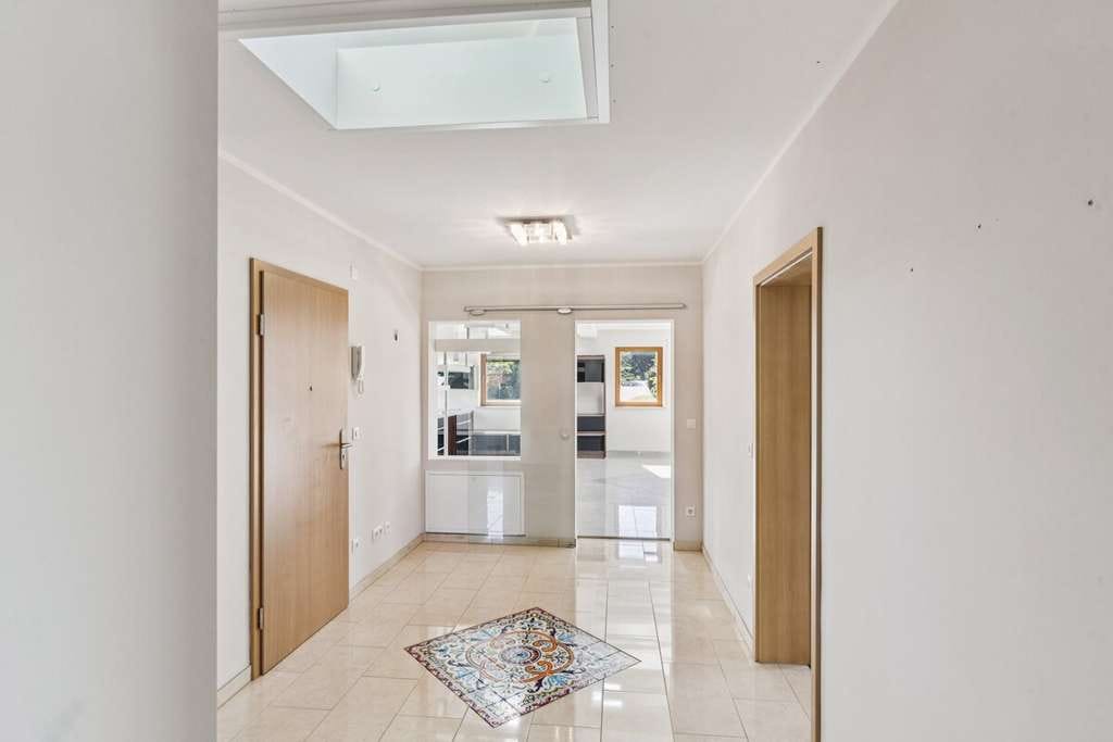 Immobilie in Langensendelbach - Provisionsfrei – Lichtdurchflutete Maisonettewohnung mit kluger Raumaufteilung & Galerie - Bild 3