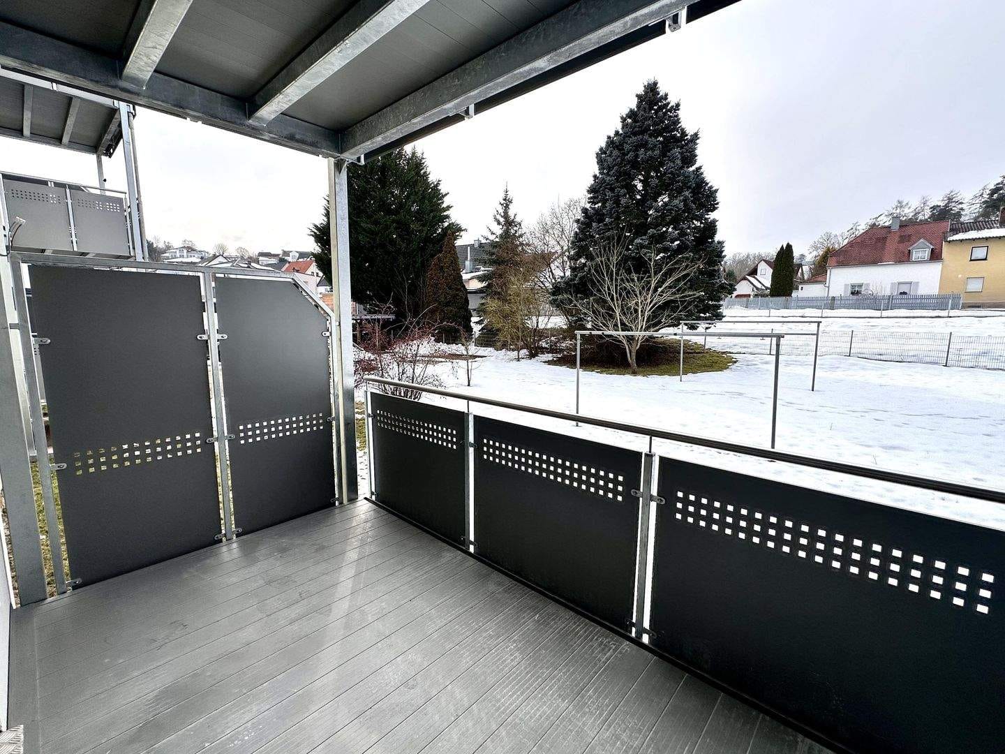 Immobilie in Kümmersbruck - Erstbezug nach hochwertiger Sanierung! 3-Zimmer-Erdgeschosswohnung in Kümmersbruck - Bild 1