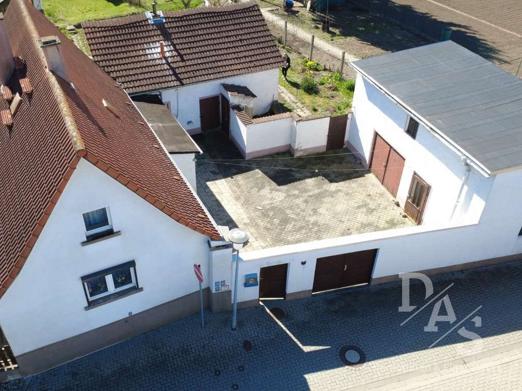 Immobilie in Giersleben - Haus mit Scheune & großem Grundstück in Giersleben – Ihr Projekt mit Potenzial! - Bild 1