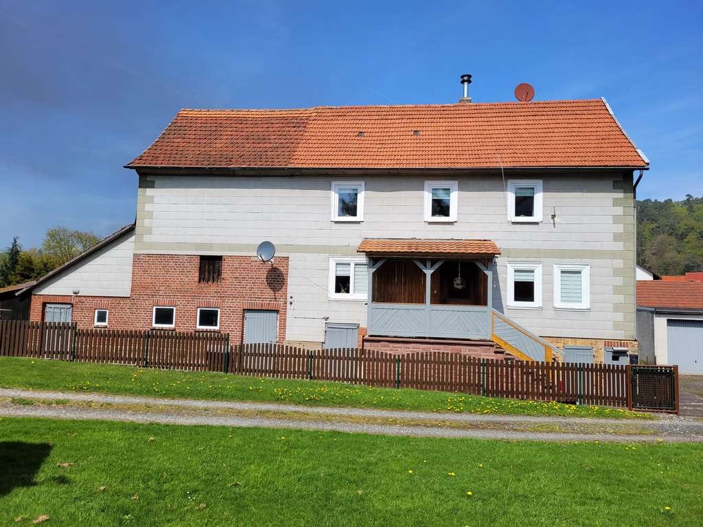 Immobilie in Neuenstein - PREISREDUZIERT!!! Fachwerkhaus mit Nebengebäuden in Neuenstein-Aua - Bild 0