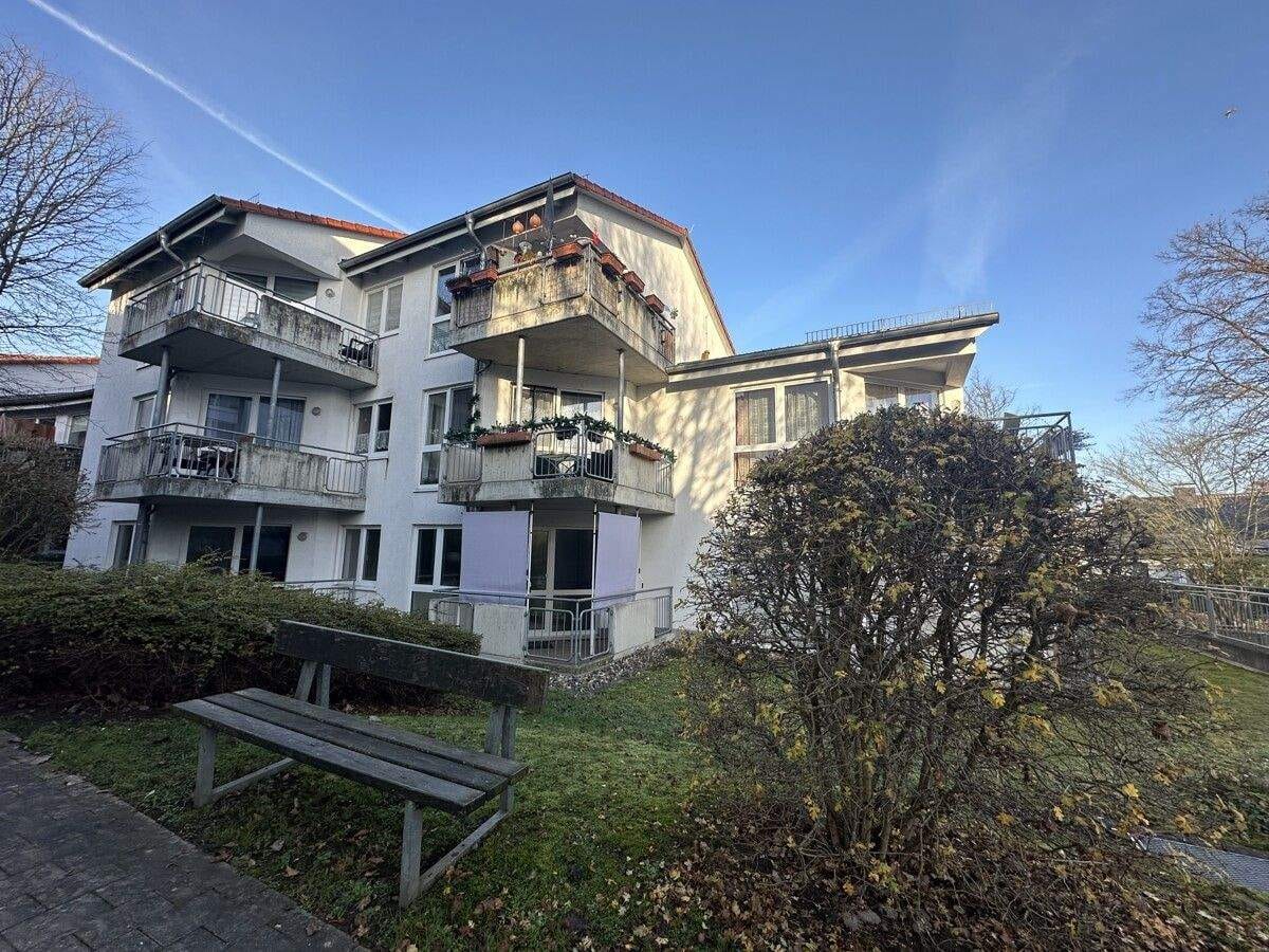 Immobilie in Lohfelden - Top renovierte, barrierefreie 1-Zimmer-Wohnung mit Terrasse in Lohfelden! - Bild 0