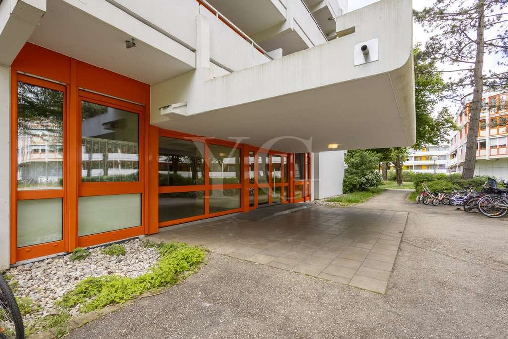 Immobilie in Unterschleißheim - Kapitalanlage 2-Zi-Wohnung mit Balkon und TG-Platz Unterschleißheim - Bild 2