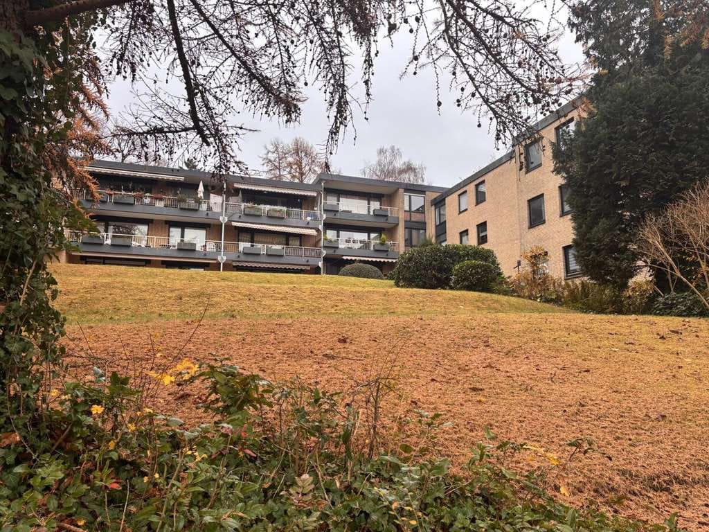 Immobilie in Wentorf bei Hamburg - Exklusives Wohnen im Grünen - ETW mit Balkon - Bild 2