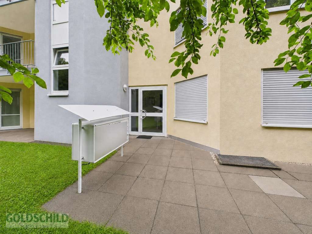 Immobilie in Neckartenzlingen - 2-Zimmer-Erdgeschosswohnung mit Terrasse und TG-Stellplatz | Neckartenzlingen - Bild 2