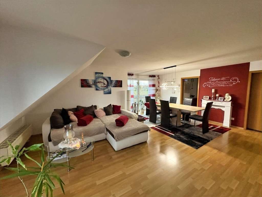 Immobilie in Alleshausen - Großzügige 3-Zimmerwohnung mit Balkon in Bad Buchau - Bild 0