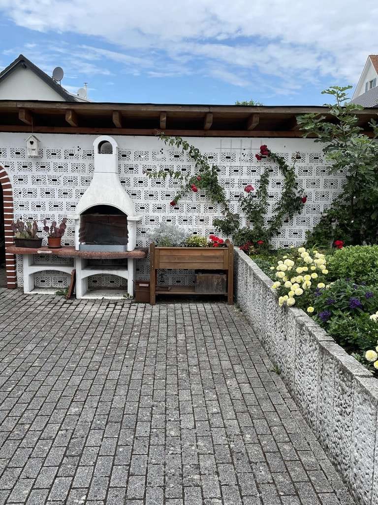 Immobilie in Achern - Attraktives 2-Familienhaus im Herzen von Oberachern - Vielseitige Nutzung & Charme inklusive! - Bild 4