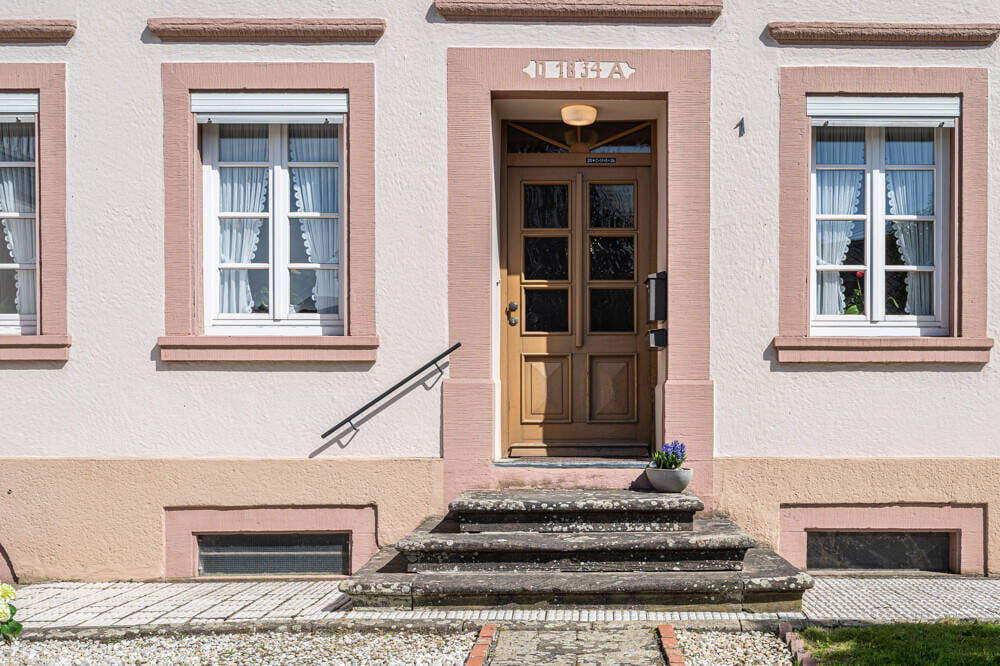 Immobilie in Sülm - Liebevolles Bauernhaus aus 1834 mit Nebengebäuden und schönem Garten. - Bild 2
