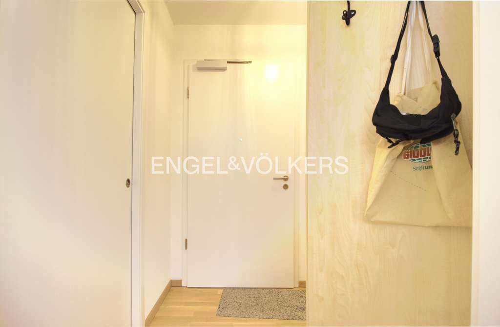 Immobilie in Köfering - Modernes, barrierefreies Apartment mit Balkon und TG-Stellplatz - Bild 4