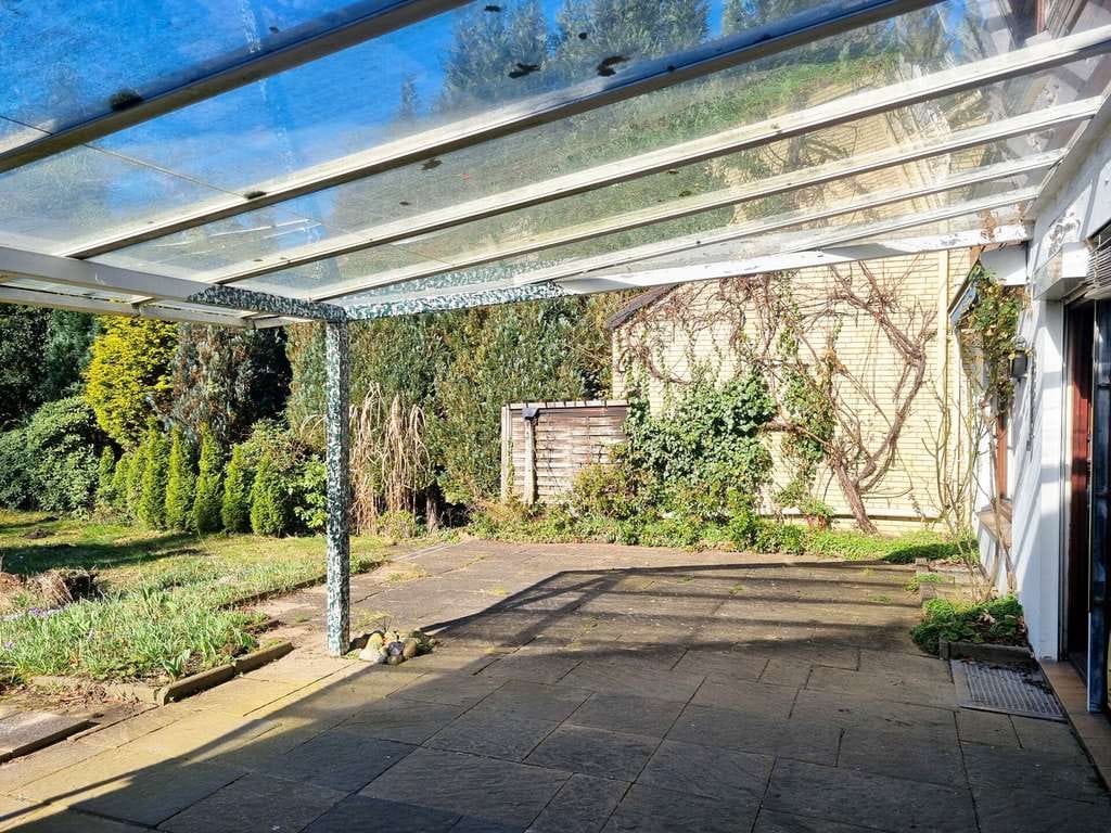 Immobilie in Braak - Viel Platz für neue Ideen und individuelle Wohnträume ... Ein Haus mit Charakter und großem Garten! - Bild 1