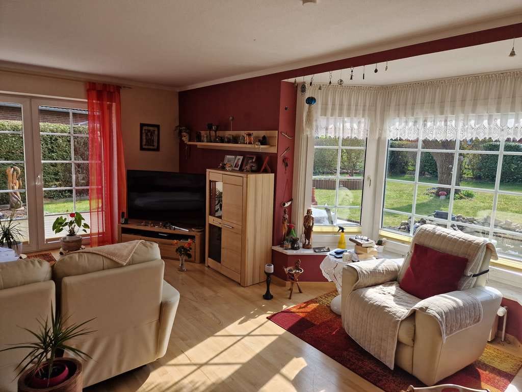 Immobilie in Dorf Mecklenburg - Gepflegtes Einfamilienhaus mit sonnigem Garten - Bild 4