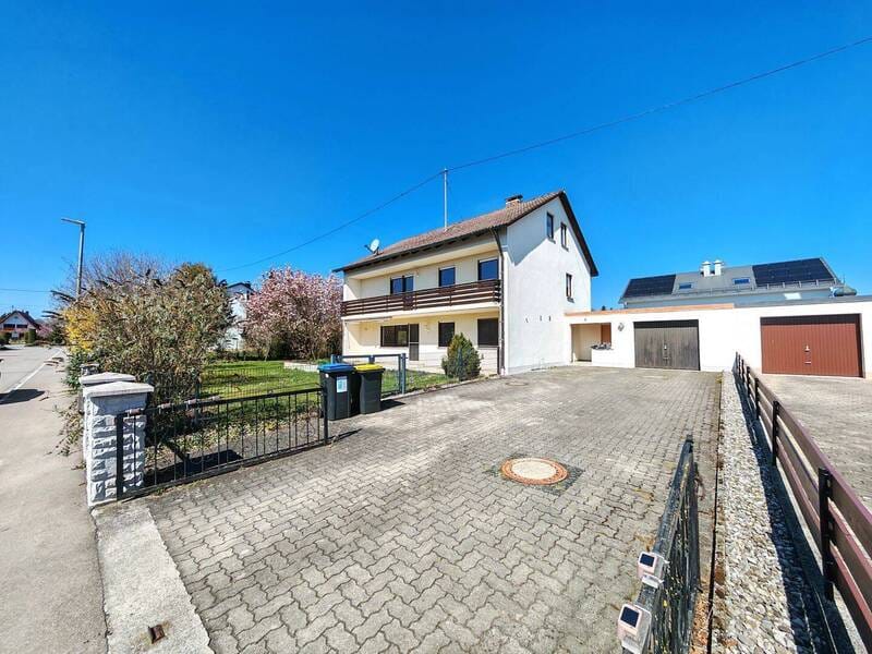 Immobilie in Igling - Großzügiges Zweifamilienhaus mit schönem Garten und vielseitigem Potenzial - Bild 0