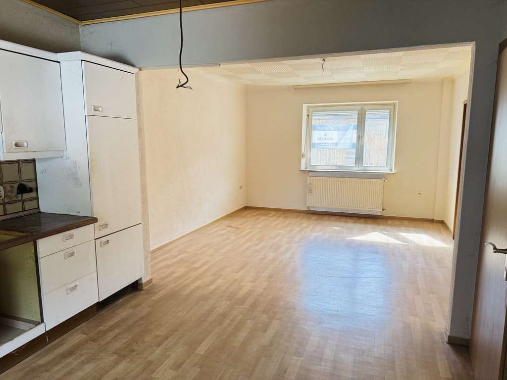 Immobilie in Dillingen/Saar - Renovierungsbedürftiges Reihenendhaus mit Potential in zentraler Lage von Dillingen-Diefflen - Bild 3