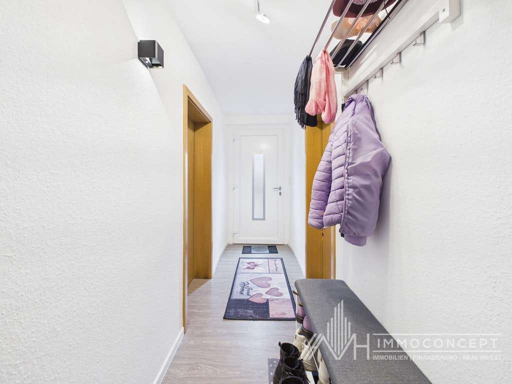Immobilie in Landscheid - Einfamilienhaus | modernisiert | ca. 103 m² Wohnfläche | 4 ZKB | 54526 Landscheid - Bild 3