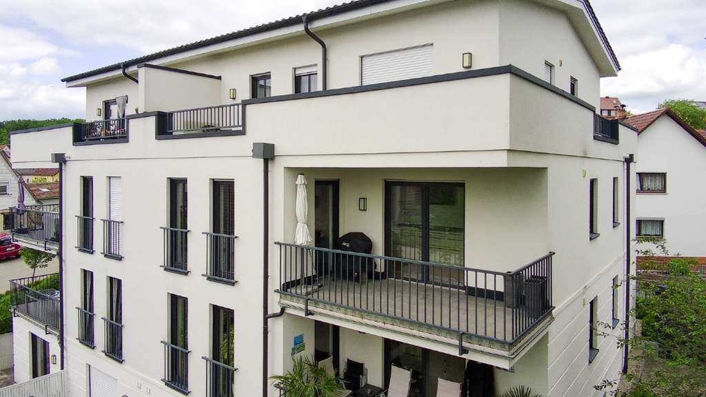 Immobilie in Euerbach - Moderne 3-Zimmer-Eigentumswohnung mit Aufzug & Balkon in zentraler Lage von Euerbach - Bild 1
