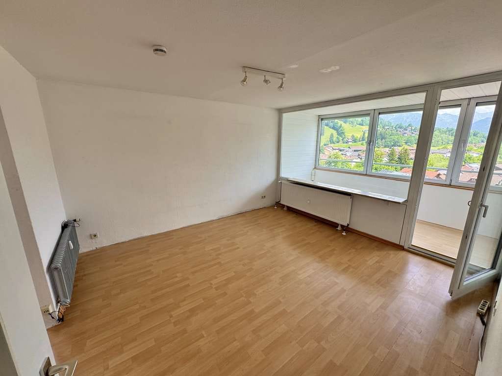 Immobilie in Sonthofen - Hoch oben, mit Blick auf Grünten & Oberstdorfer Berge - Bild 1
