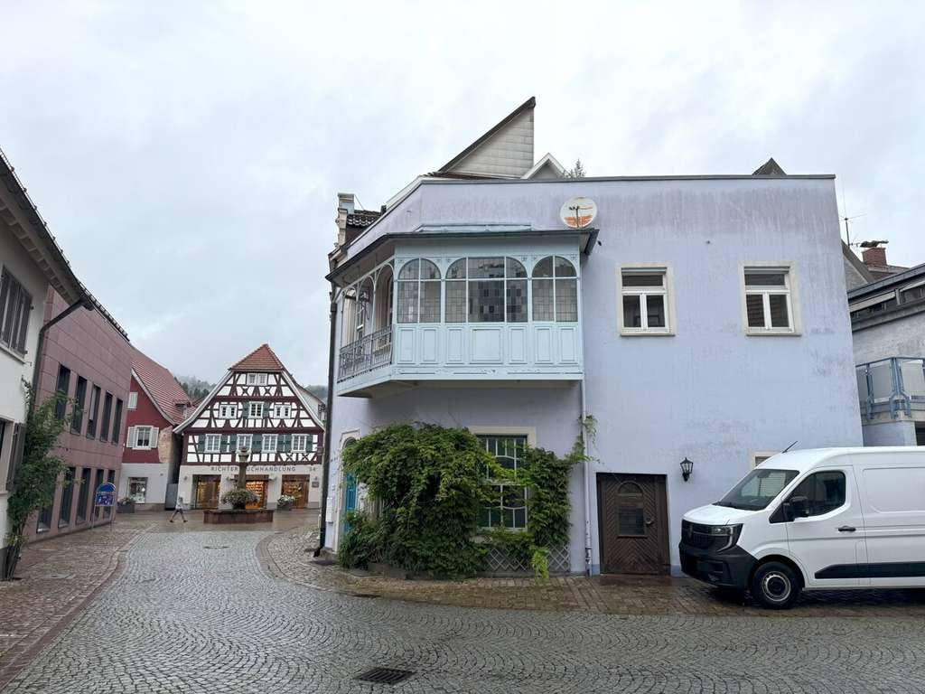 Immobilie in Zell am Harmersbach - Denkmalgeschütztes Wohn- & Geschäftshaus im Zentrum von Zell am Harmersbach - Bild 2