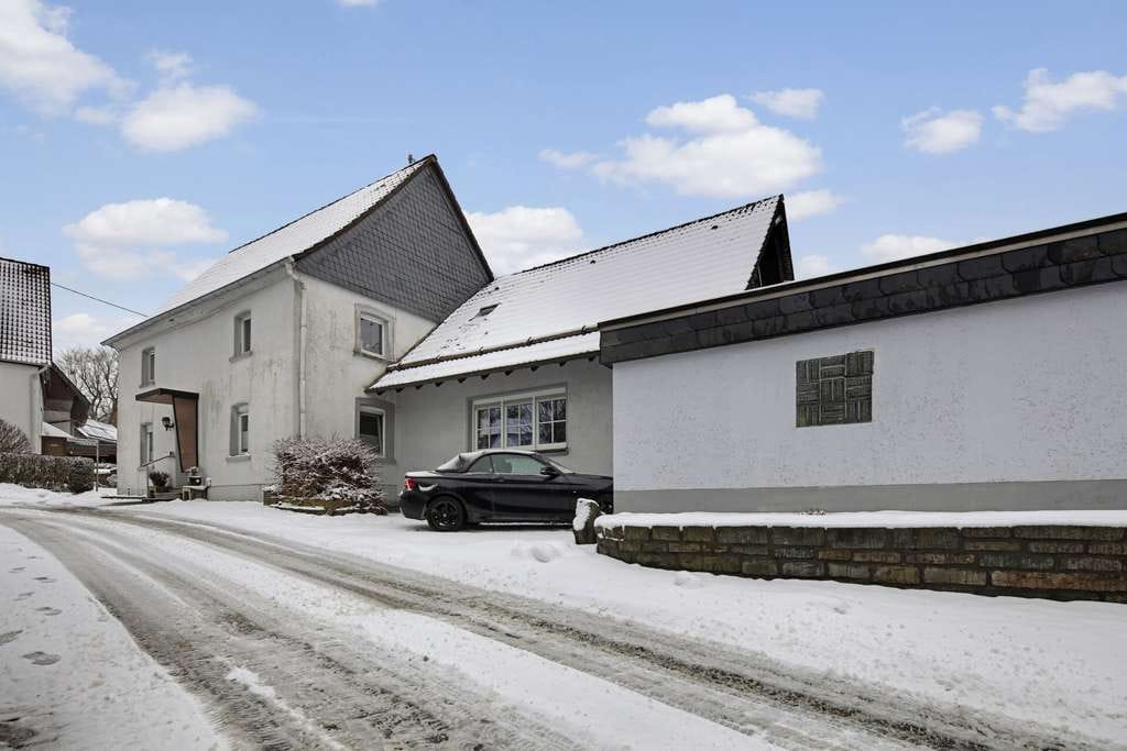 Immobilie in Marienheide - Wohnkomfort mit Charme! 
– DHH mit Wintergarten und Sauna - Bild 4