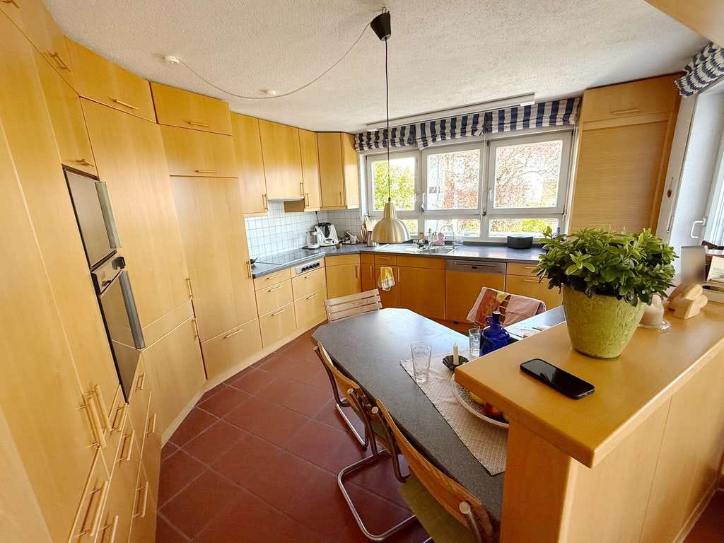 Immobilie in Schönaich - Ihr neues Zuhause: Stilvolle Doppelhaushälfte mit ELW in Bestlage von Schönaich zu verkaufen! - Bild 3